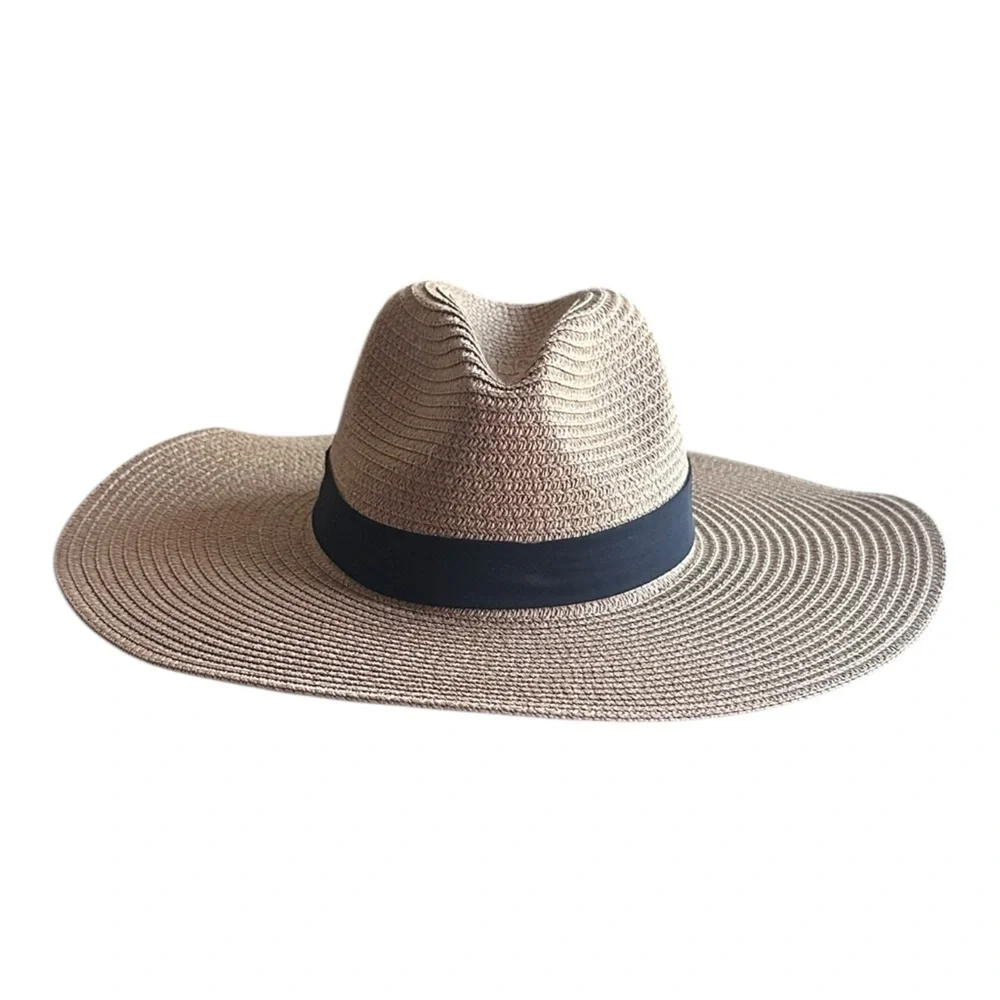 NWT‎ Vince Camuto sun hat black and tan with ribbon one size
